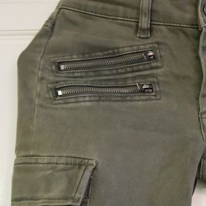witchery Pants - Moss green Witchery Pants
Skinny witchery Pants - Moss green Witchery Pants
Skinny